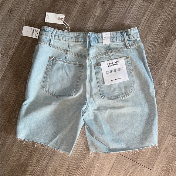 Good American Pants - Good American 90’s Denim Shorts